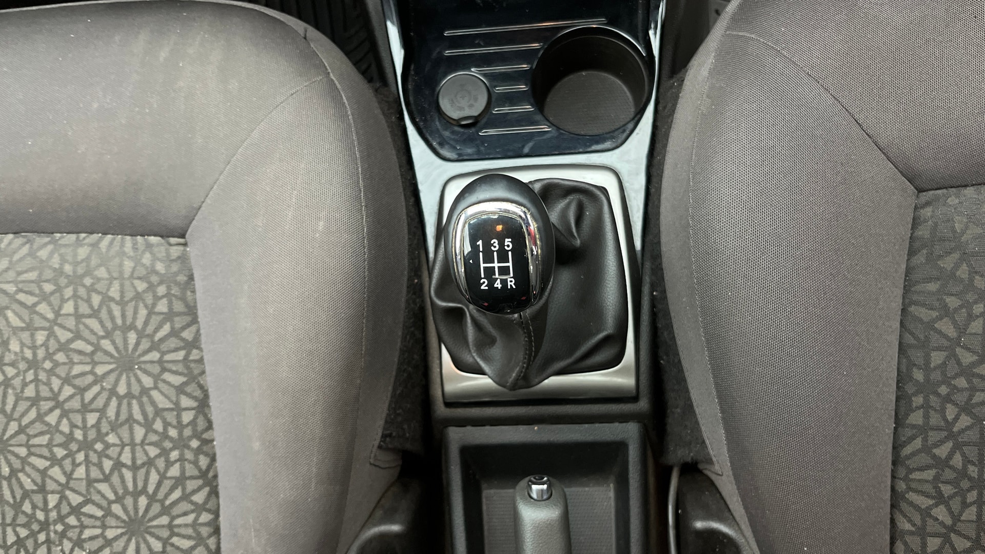 View 2015 Tata Zest XM Petrol Image 37 Used 2015 Tata Zest XM Petrol Image 37