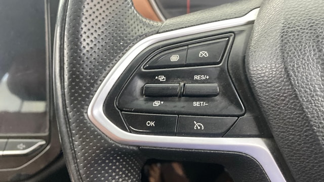 View MG Hector Plus Image 3 Used MG Hector Plus Image 3