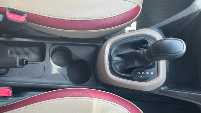 View Hyundai Grand i10 Image 39 Used Hyundai Grand i10 Image 39