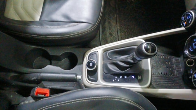 View Hyundai Venue Image 43 Used Hyundai Venue Image 43