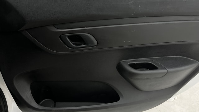 View Renault Kwid Image 32 Used Renault Kwid Image 32