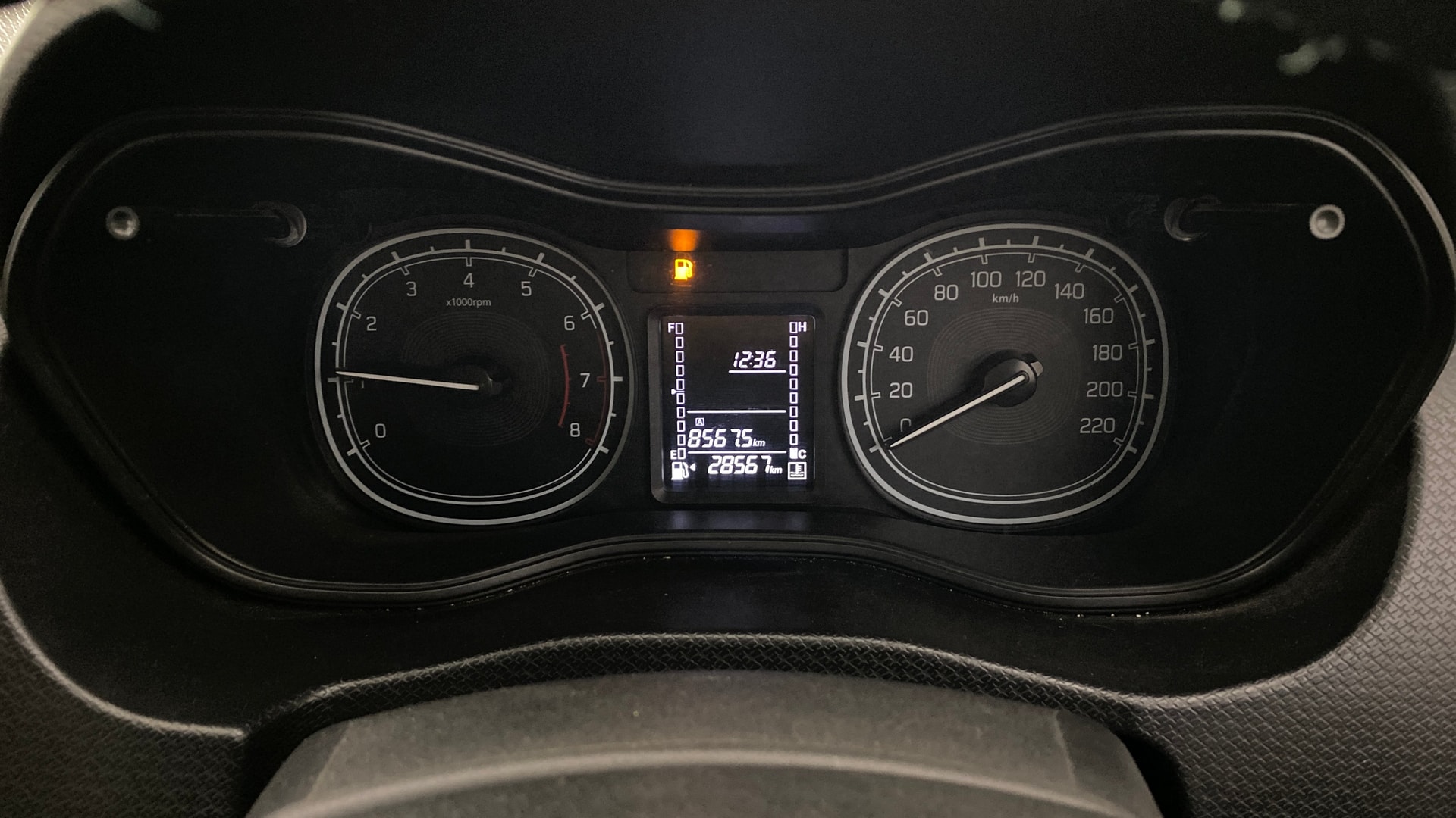 View 2021 Maruti Suzuki 1000 Base Variant Image 33 Used 2021 Maruti Suzuki 1000 Base Variant Image 33