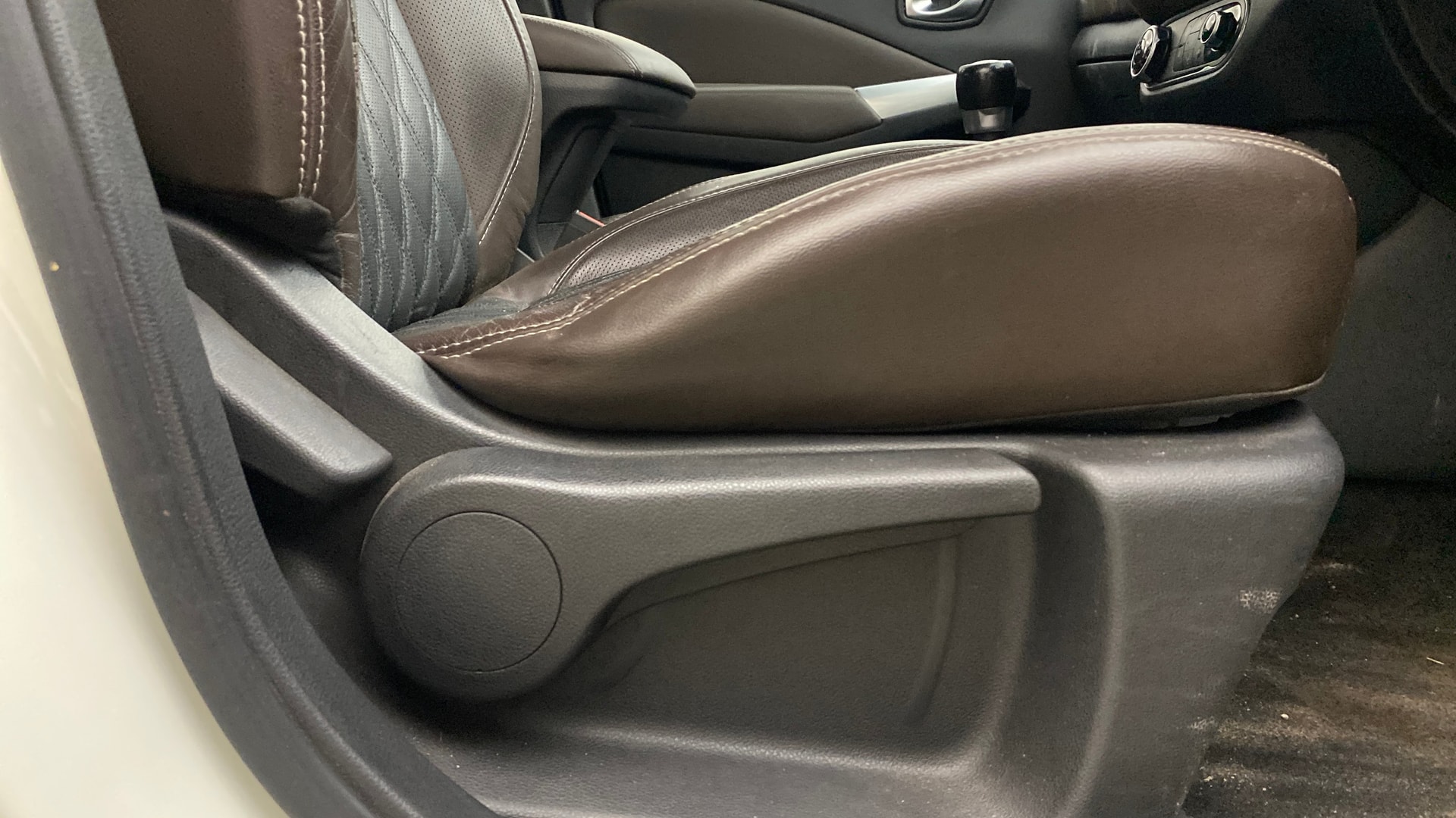 View 2020 Nissan Kicks XV Petrol BS IV Image 19 Used 2020 Nissan Kicks XV Petrol BS IV Image 19