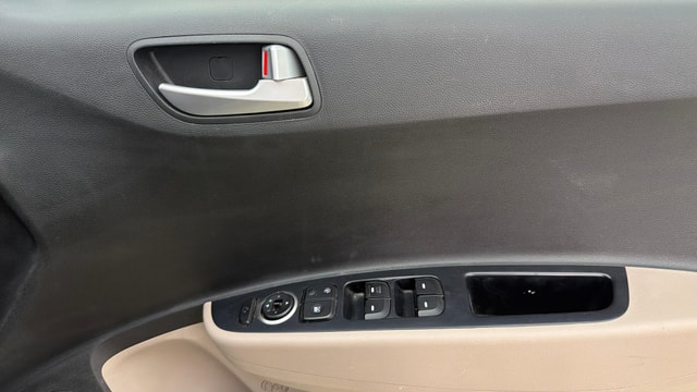 View Hyundai Grand i10 Image 33 Used Hyundai Grand i10 Image 33