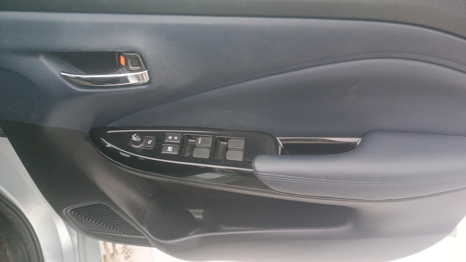 View 2022 Maruti Suzuki 1000 Base Variant Image 39 Used 2022 Maruti Suzuki 1000 Base Variant Image 39