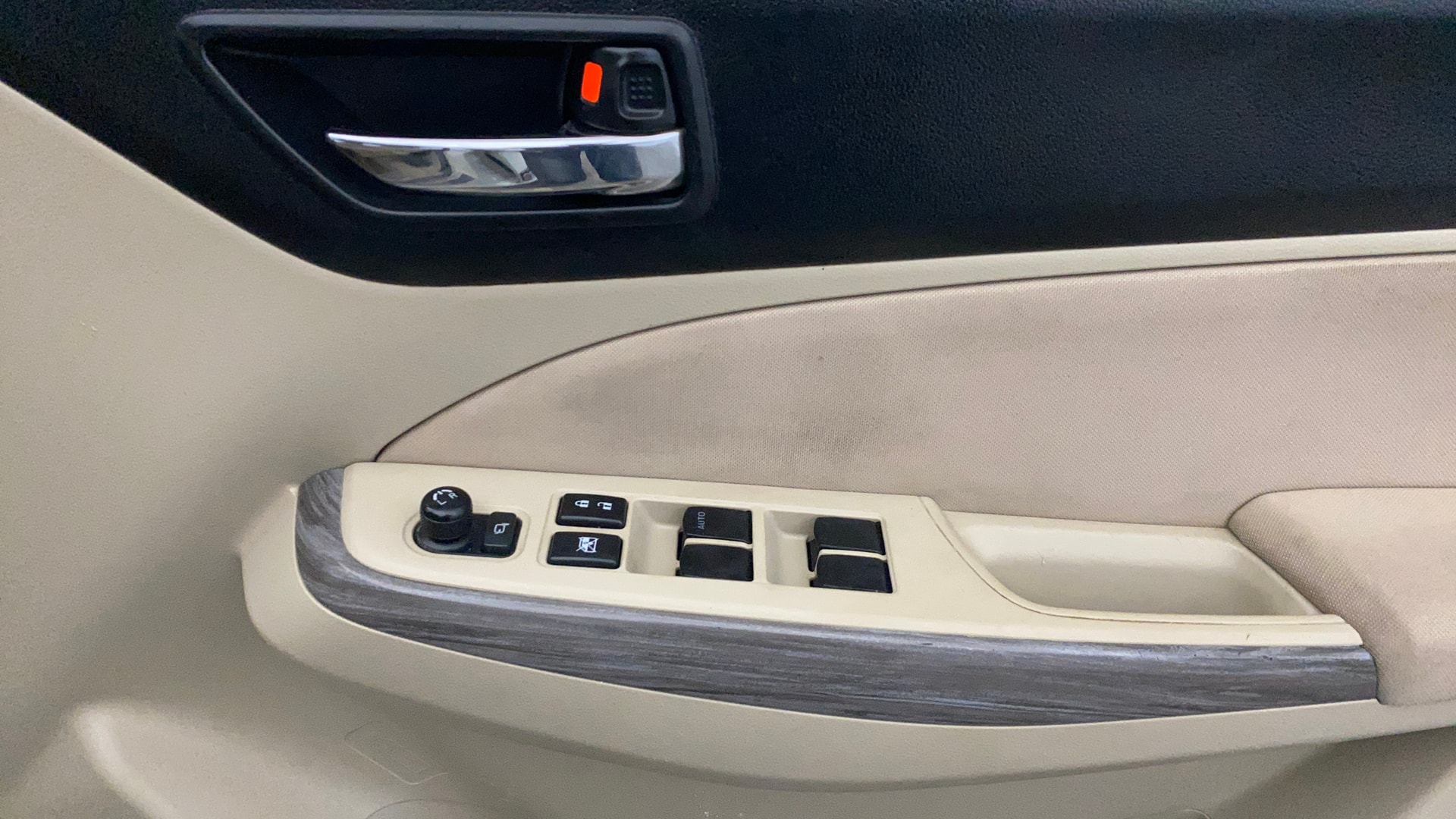 View 2021 Maruti Suzuki 1000 Base Variant Image 33 Used 2021 Maruti Suzuki 1000 Base Variant Image 33