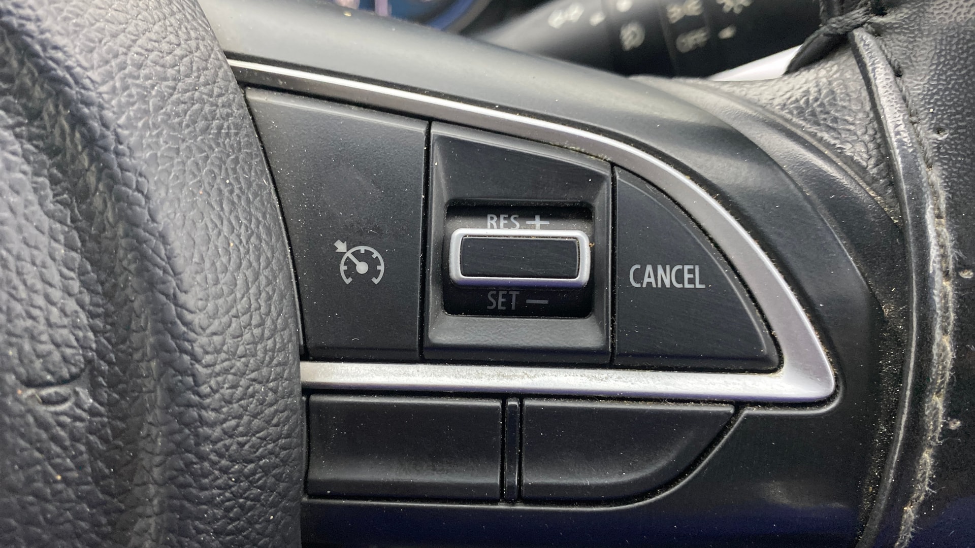 View 2020 Maruti Suzuki 1000 Base Variant Image 3 Used 2020 Maruti Suzuki 1000 Base Variant Image 3