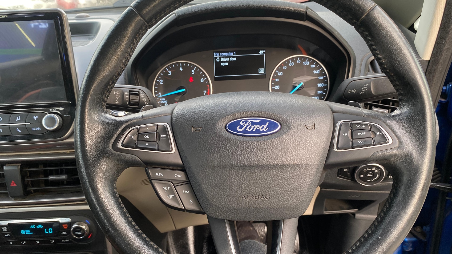 View 2021 Ford EcoSport 1.5 TDCi Diesel Ambiente BS IV Image 3 Used 2021 Ford EcoSport 1.5 TDCi Diesel Ambiente BS IV Image 3