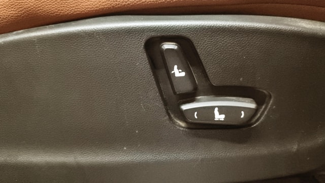 View MG Hector Plus Image 20 Used MG Hector Plus Image 20