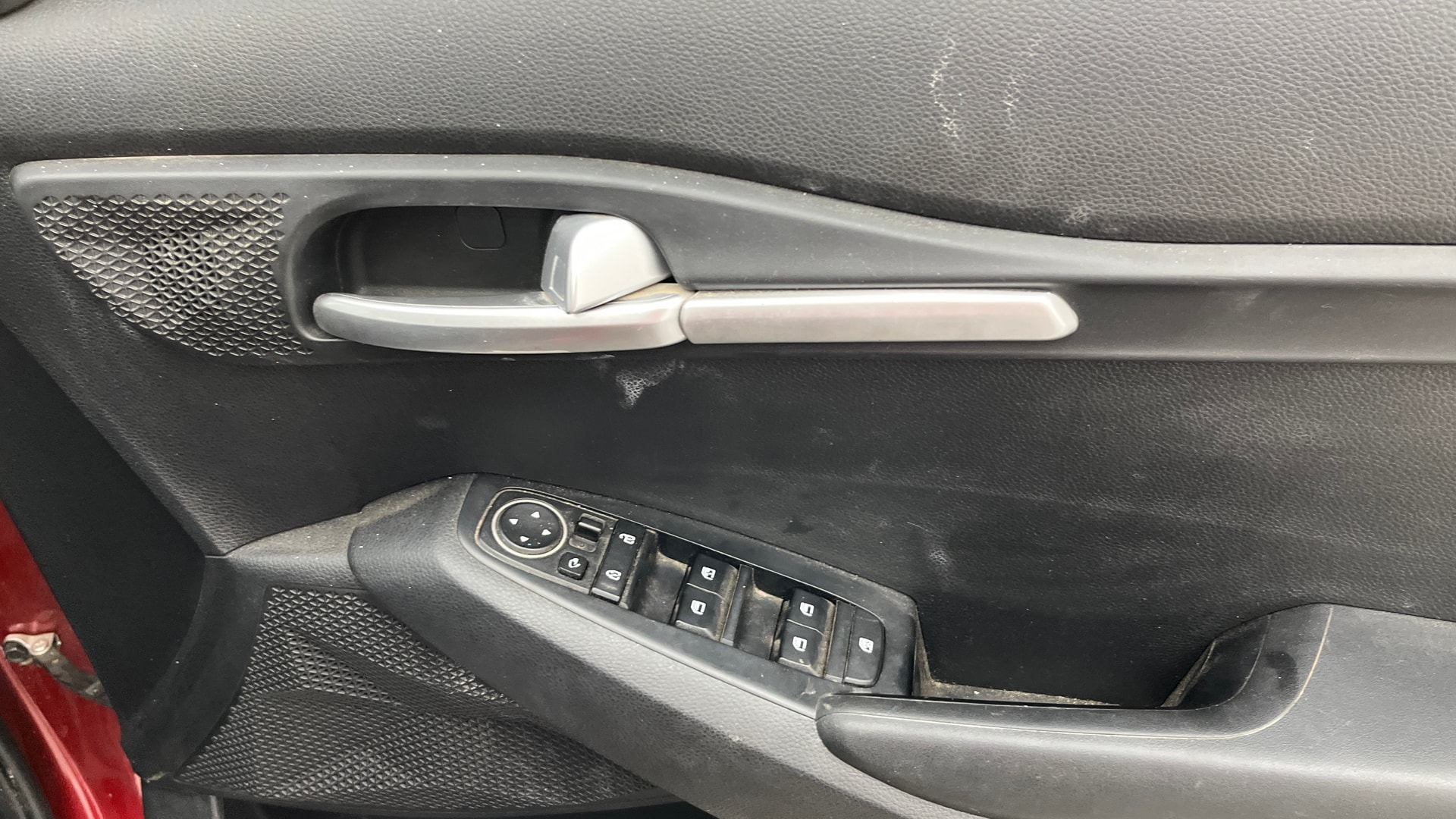 View 2019 Kia Seltos Smartstream G1.5 6MT HTK Plus Image 39 Used 2019 Kia Seltos Smartstream G1.5 6MT HTK Plus Image 39