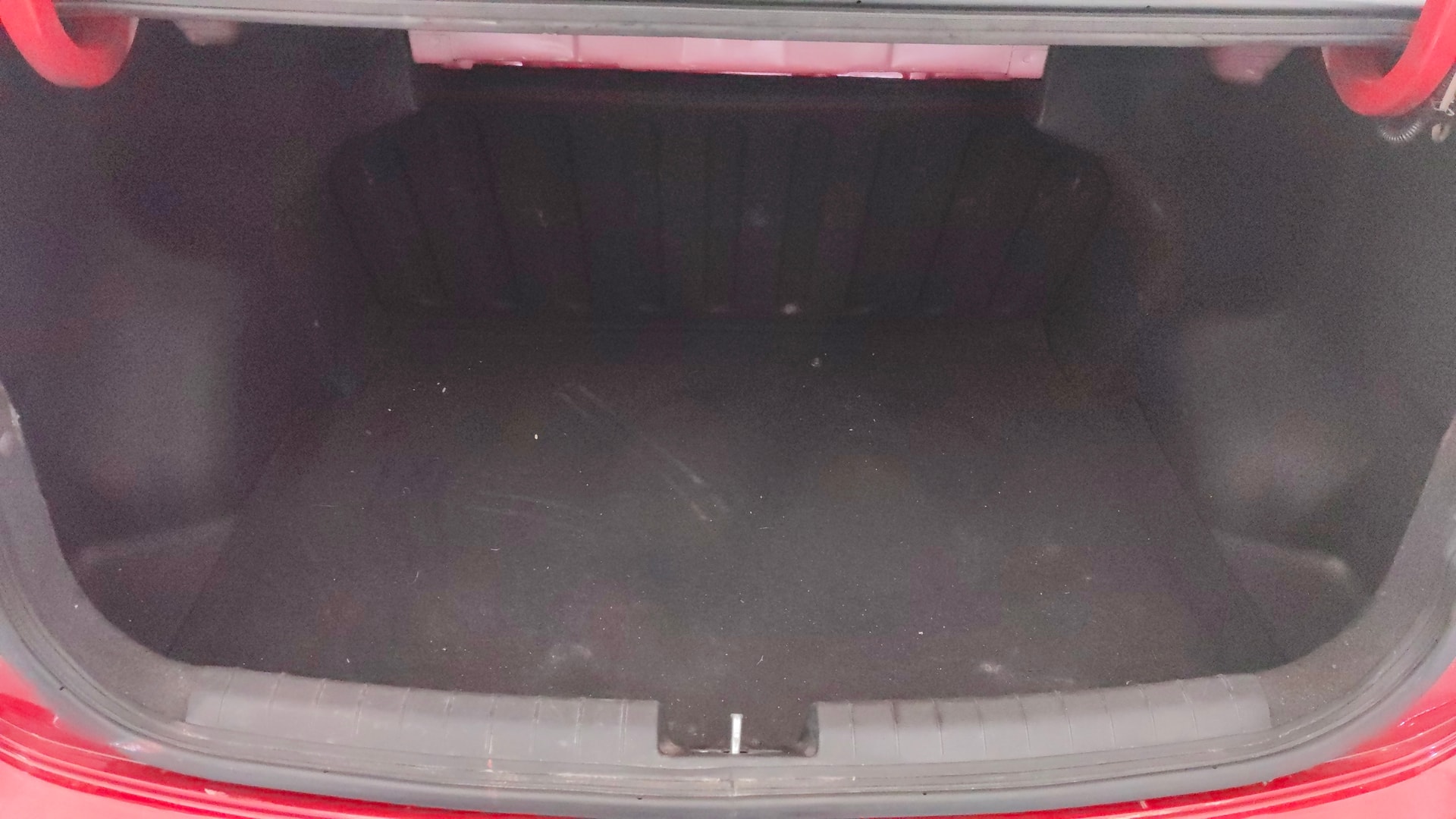 View 2014 Hyundai Xcent SX Petrol (O) Image 10 Used 2014 Hyundai Xcent SX Petrol (O) Image 10