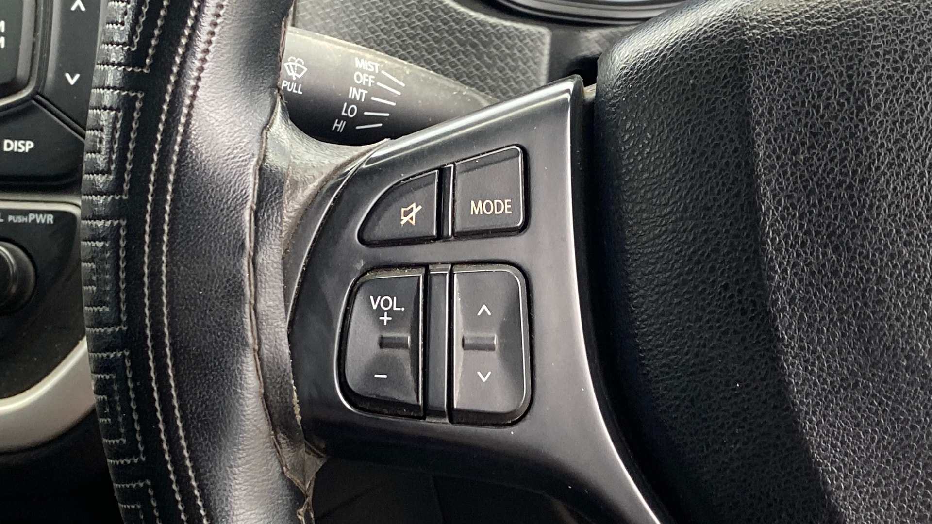 View 2022 Maruti Suzuki 1000 Base Variant Image 3 Used 2022 Maruti Suzuki 1000 Base Variant Image 3