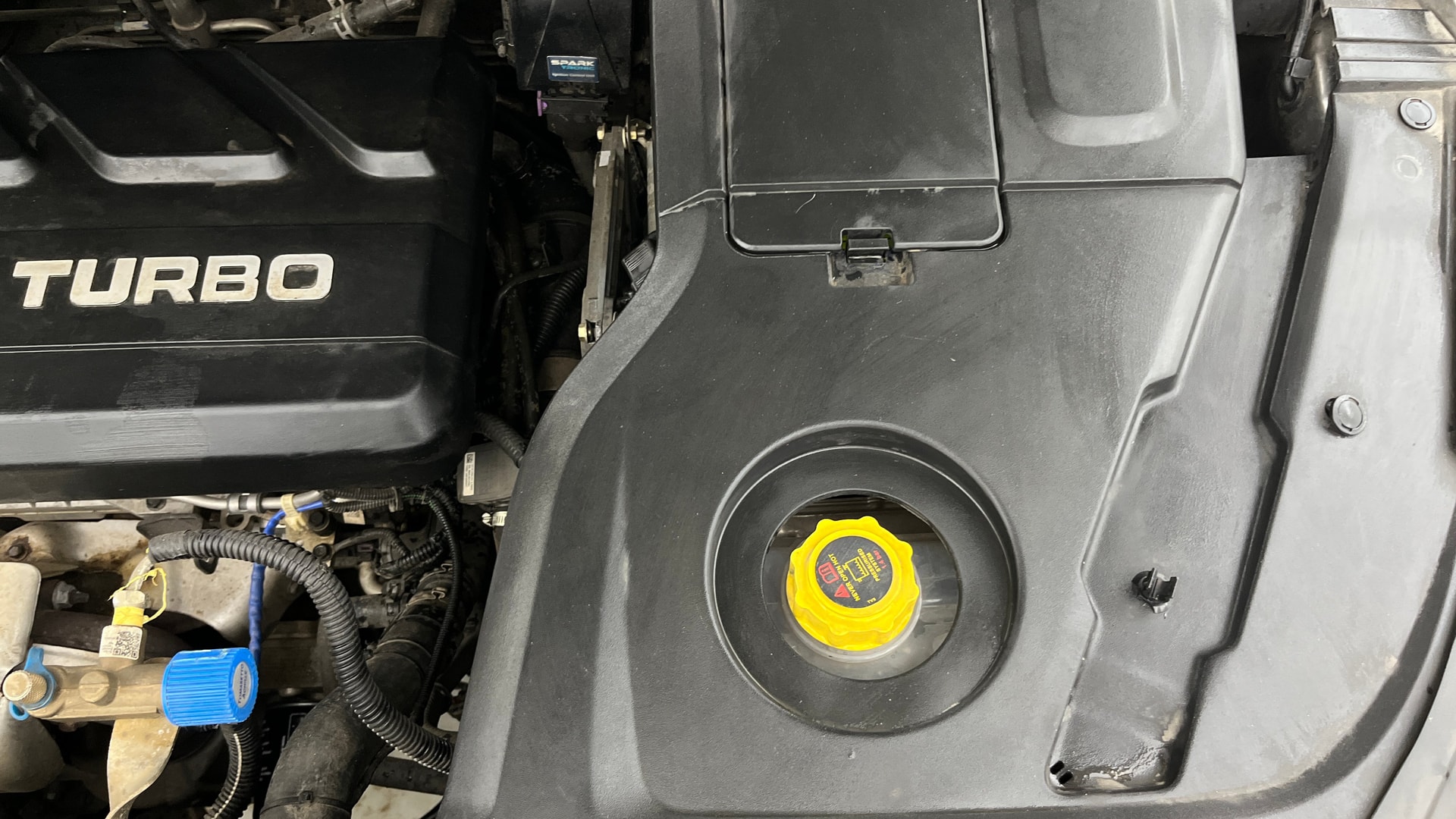 View 2022 MG Hector Plus Sharp CVT Petrol Image 15 Used 2022 MG Hector Plus Sharp CVT Petrol Image 15