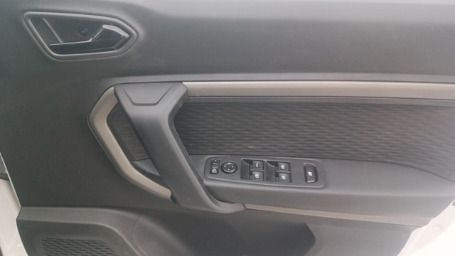 View Renault Kiger Image 34 Used Renault Kiger Image 34