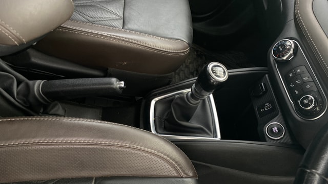 View Nissan Kicks Image 39 Used Nissan Kicks Image 39