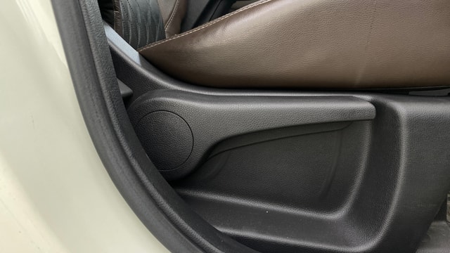 View Nissan Kicks Image 18 Used Nissan Kicks Image 18