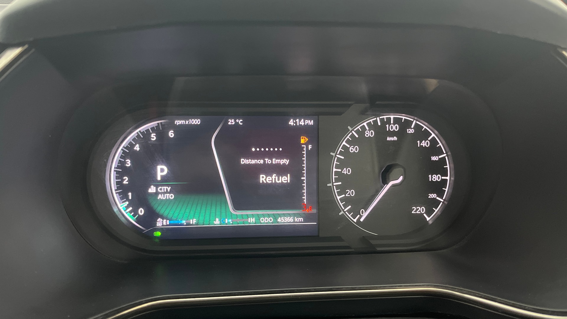 View 2022 Tata Safari XZA Plus Image 22 Used 2022 Tata Safari XZA Plus Image 22