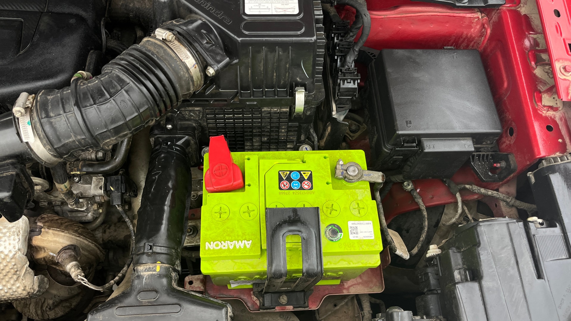 View 2022 Mahindra XUV300 W4 Petrol BS IV Image 30 Used 2022 Mahindra XUV300 W4 Petrol BS IV Image 30