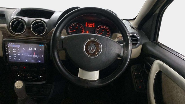 View Renault Duster Image 11 Used Renault Duster Image 11