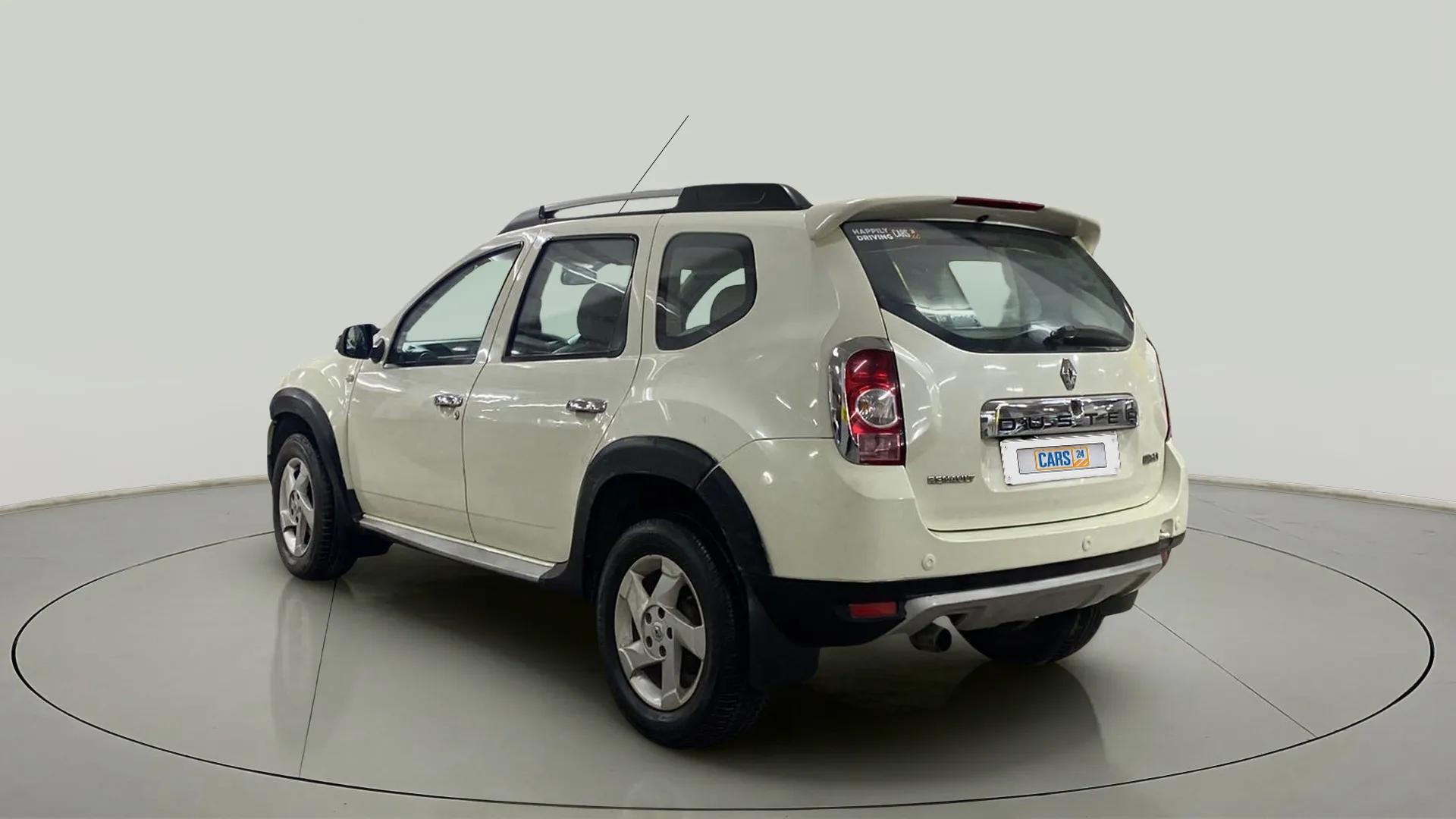View 2014 Renault Duster 85 PS RxL plus Diesel Image 2 Used 2014 Renault Duster 85 PS RxL plus Diesel Image 2