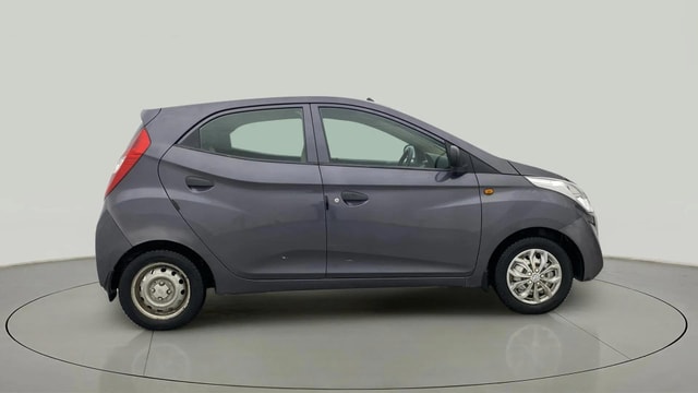 View Hyundai EON Image 8 Used Hyundai EON Image 8