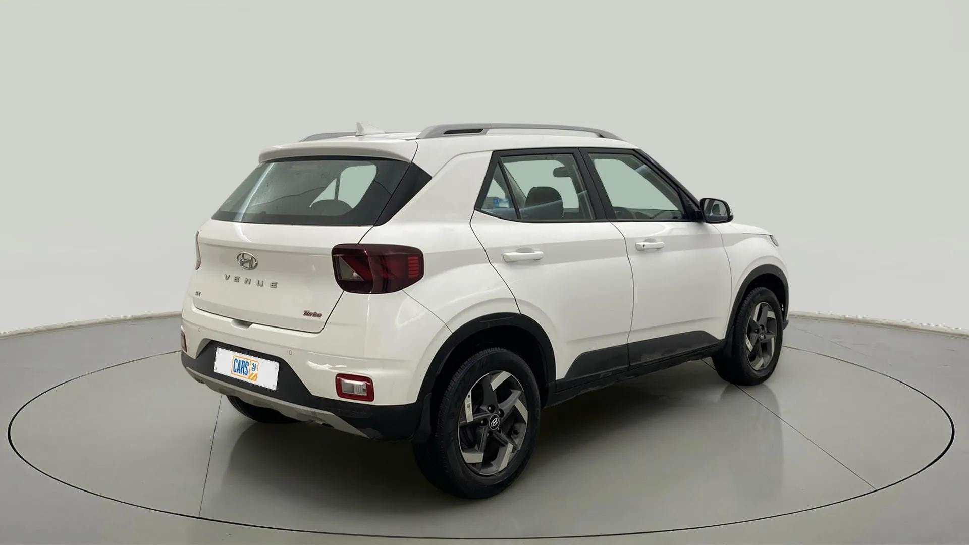 Used 2020 Hyundai Venue Used 2020 Hyundai Venue