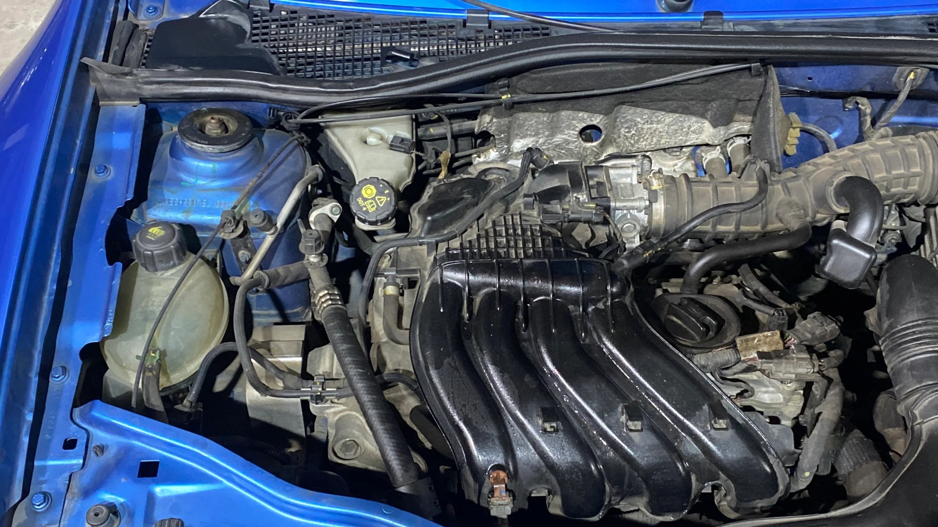 View 2020 Renault Duster Petrol RXS BS IV Image 3 Used 2020 Renault Duster Petrol RXS BS IV Image 3