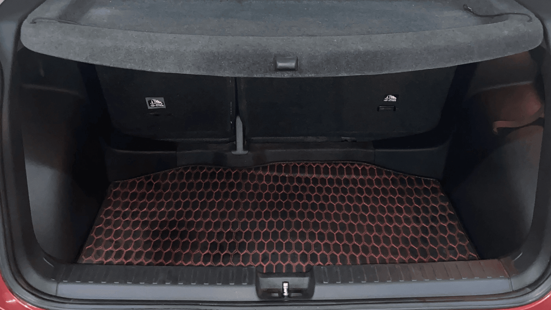 View 2023 Volkswagen Taigun 1.0 TSI Topline MT Image 7 Used 2023 Volkswagen Taigun 1.0 TSI Topline MT Image 7
