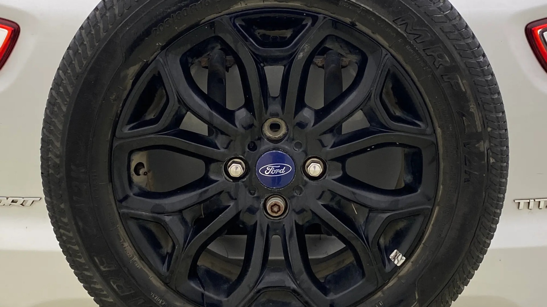 View 2019 Ford EcoSport 1.5 TDCi Diesel Ambiente BS IV Image 16 Used 2019 Ford EcoSport 1.5 TDCi Diesel Ambiente BS IV Image 16