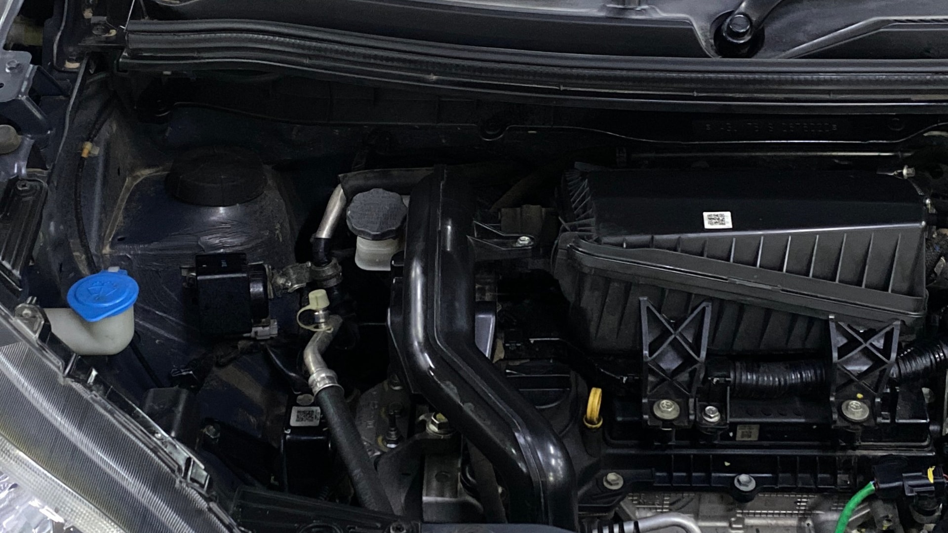 View 2022 Maruti Suzuki 1000 Base Variant Image 3 Used 2022 Maruti Suzuki 1000 Base Variant Image 3