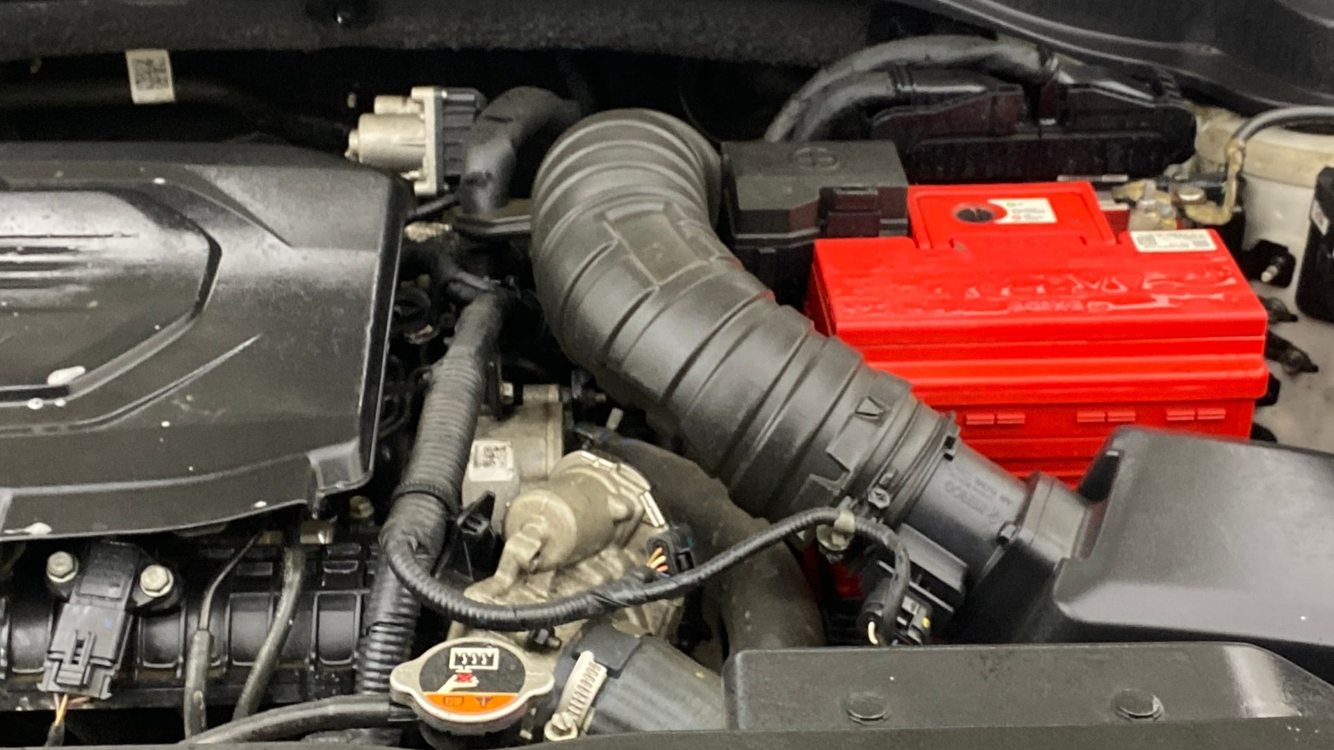 View 2022 Kia Sonet HTX AT Diesel Image 29 Used 2022 Kia Sonet HTX AT Diesel Image 29