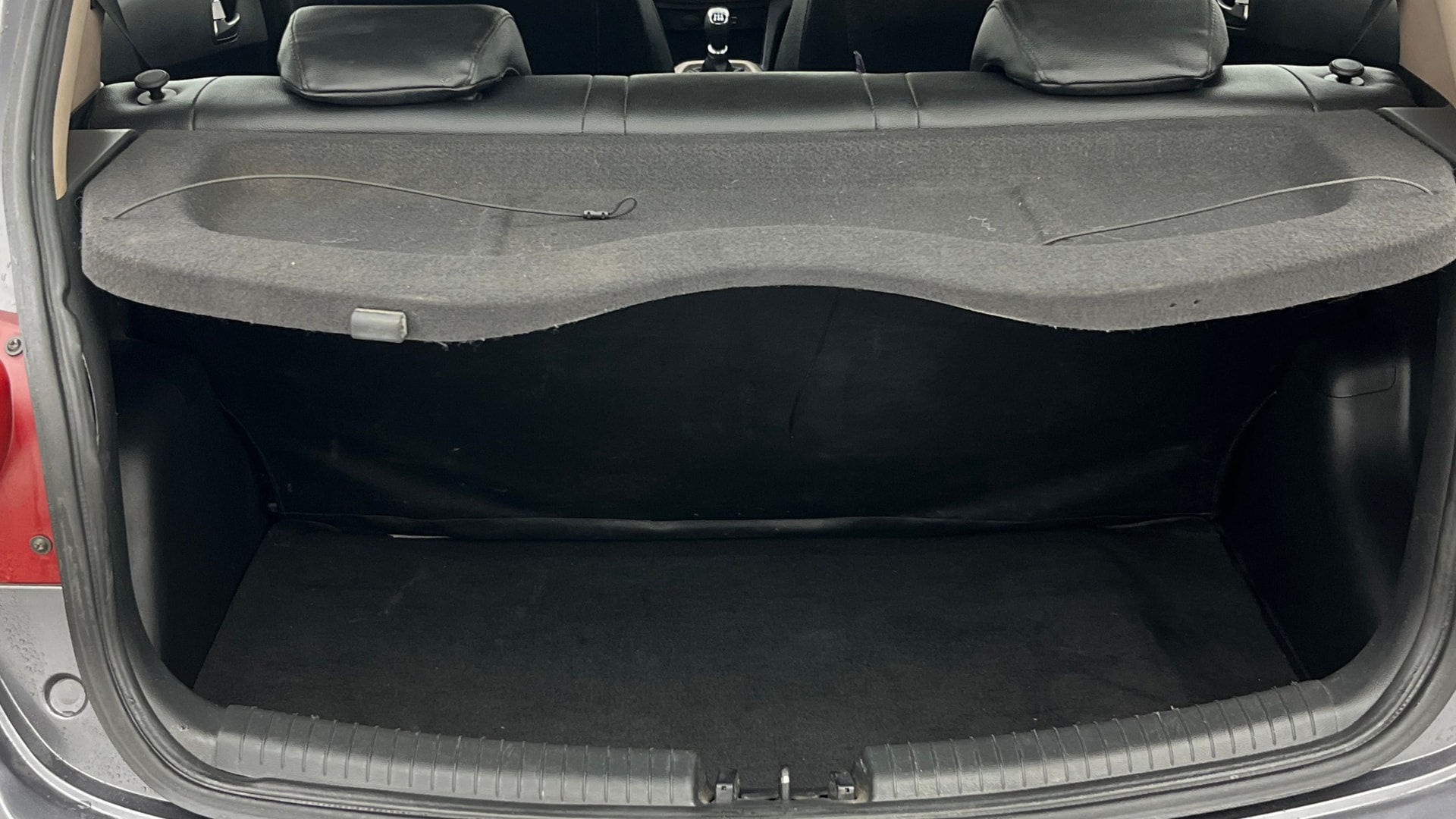 View 2016 Hyundai Grand i10 1.2 Asta Petrol Image 10 Used 2016 Hyundai Grand i10 1.2 Asta Petrol Image 10