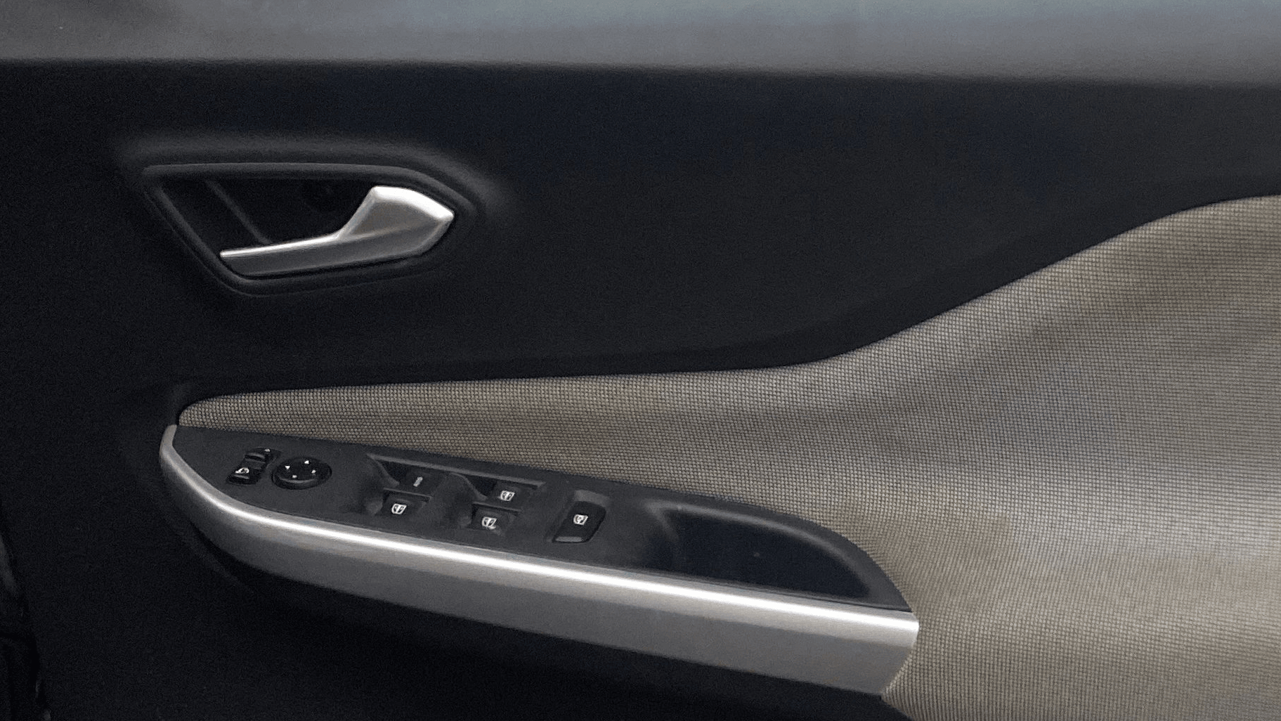 View 2022 Nissan Magnite Turbo XV CVT Image 33 Used 2022 Nissan Magnite Turbo XV CVT Image 33