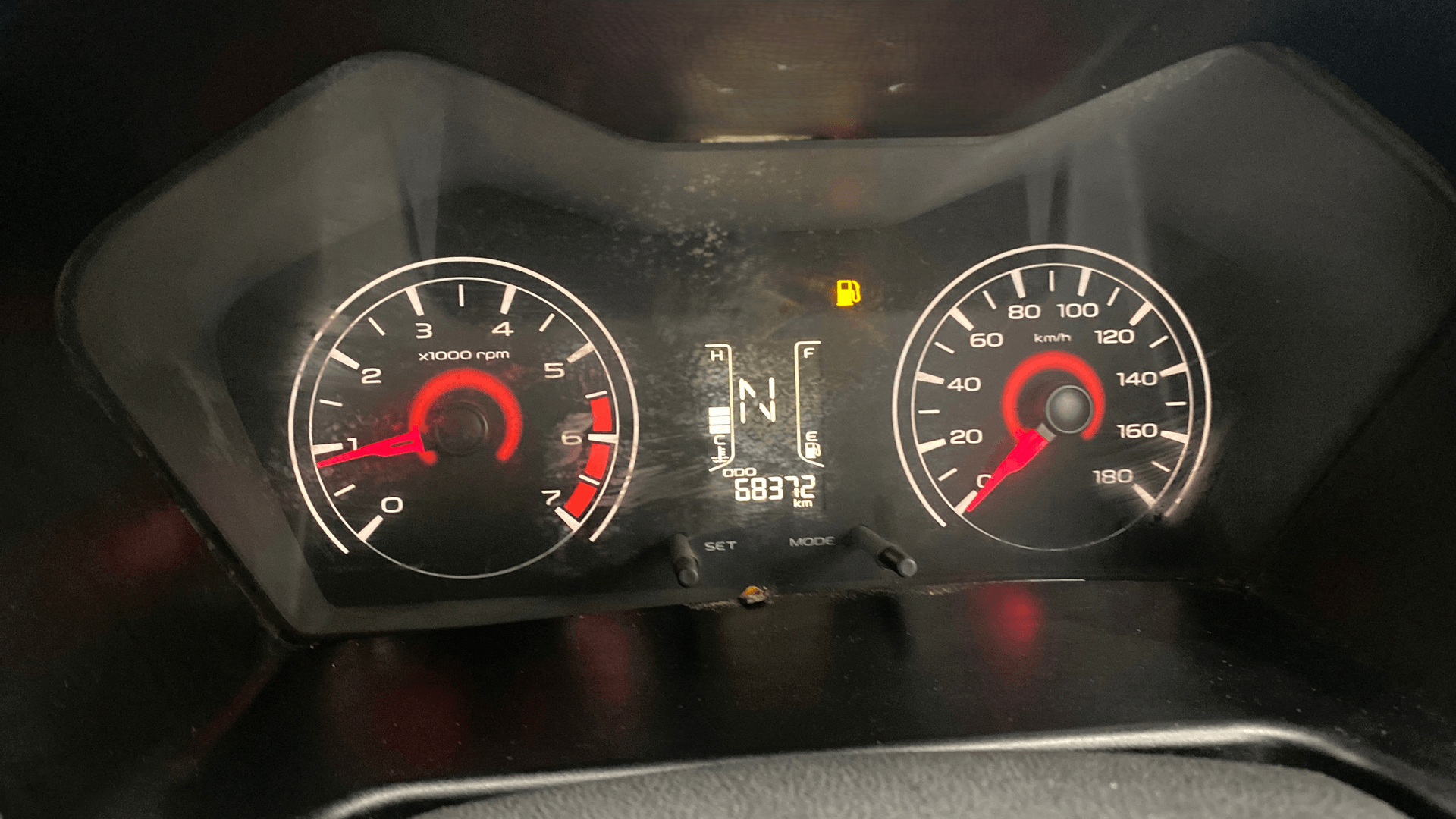 View 2018 Mahindra KUV100 K2 Petrol BS IV Image 34 Used 2018 Mahindra KUV100 K2 Petrol BS IV Image 34