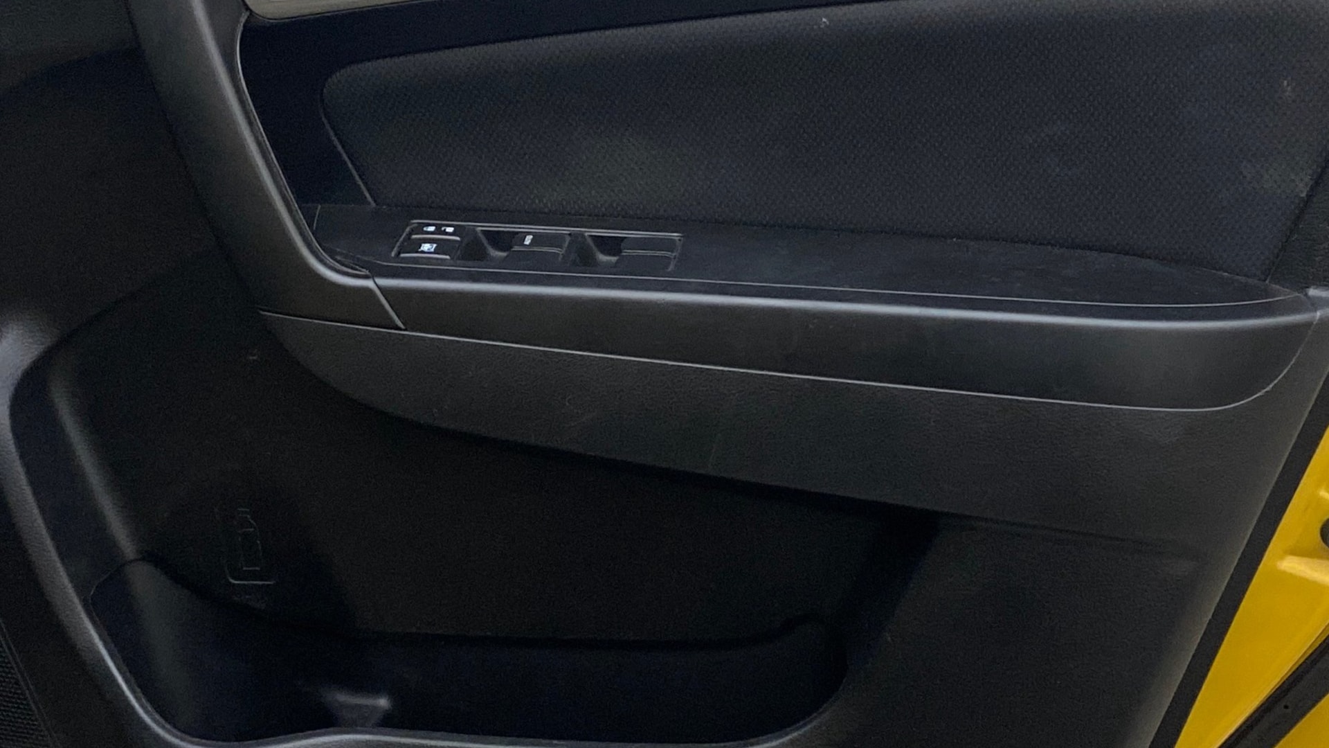 View 2019 Maruti Suzuki 1000 Base Variant Image 33 Used 2019 Maruti Suzuki 1000 Base Variant Image 33