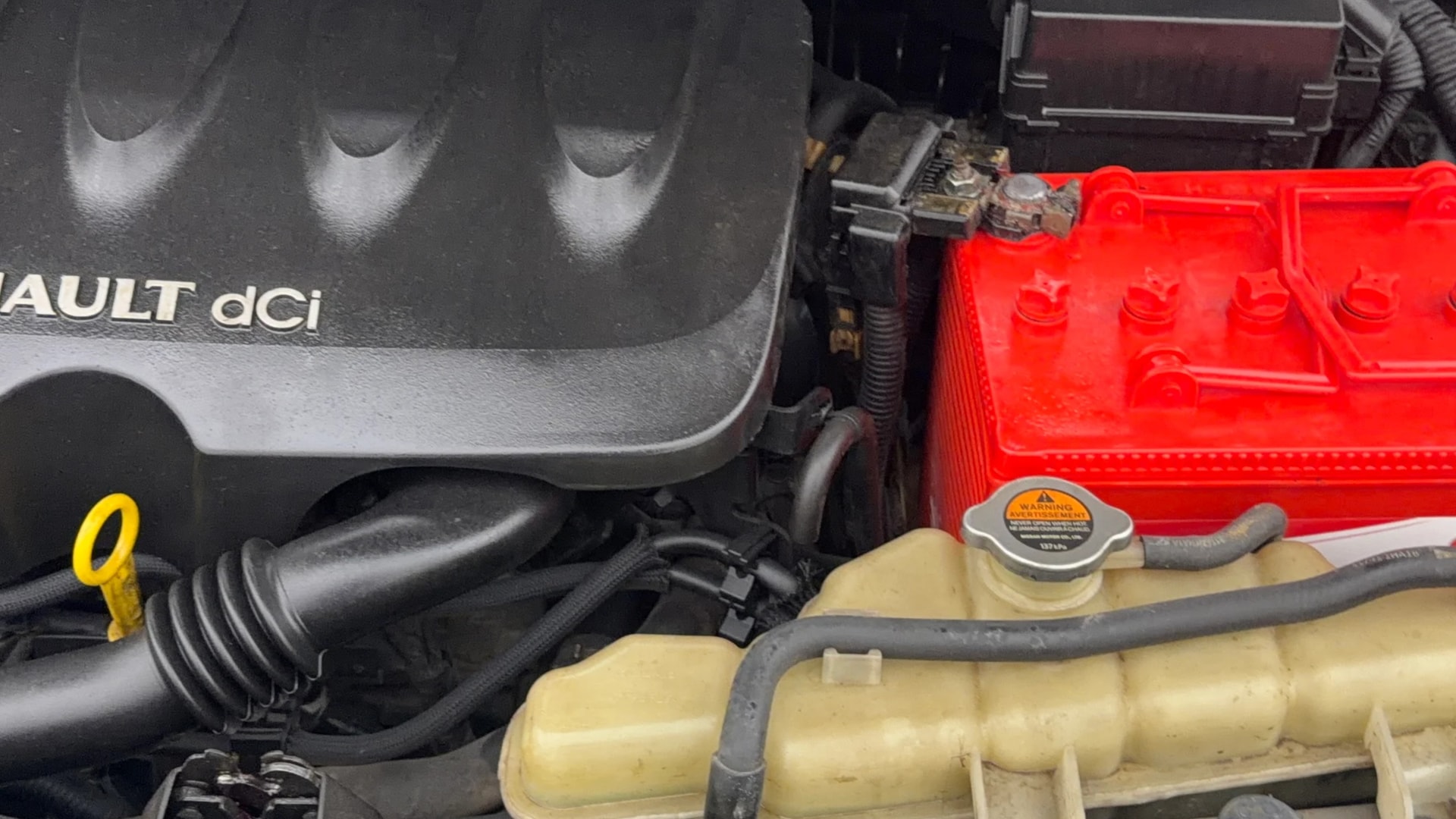View 2015 रेनो स्काला RxZ Diesel Image 13 Used 2015 रेनो स्काला RxZ Diesel Image 13