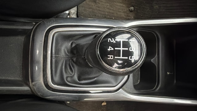 View Maruti Suzuki 1000 Image 39 Used Maruti Suzuki 1000 Image 39