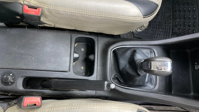 View Renault Triber Image 38 Used Renault Triber Image 38