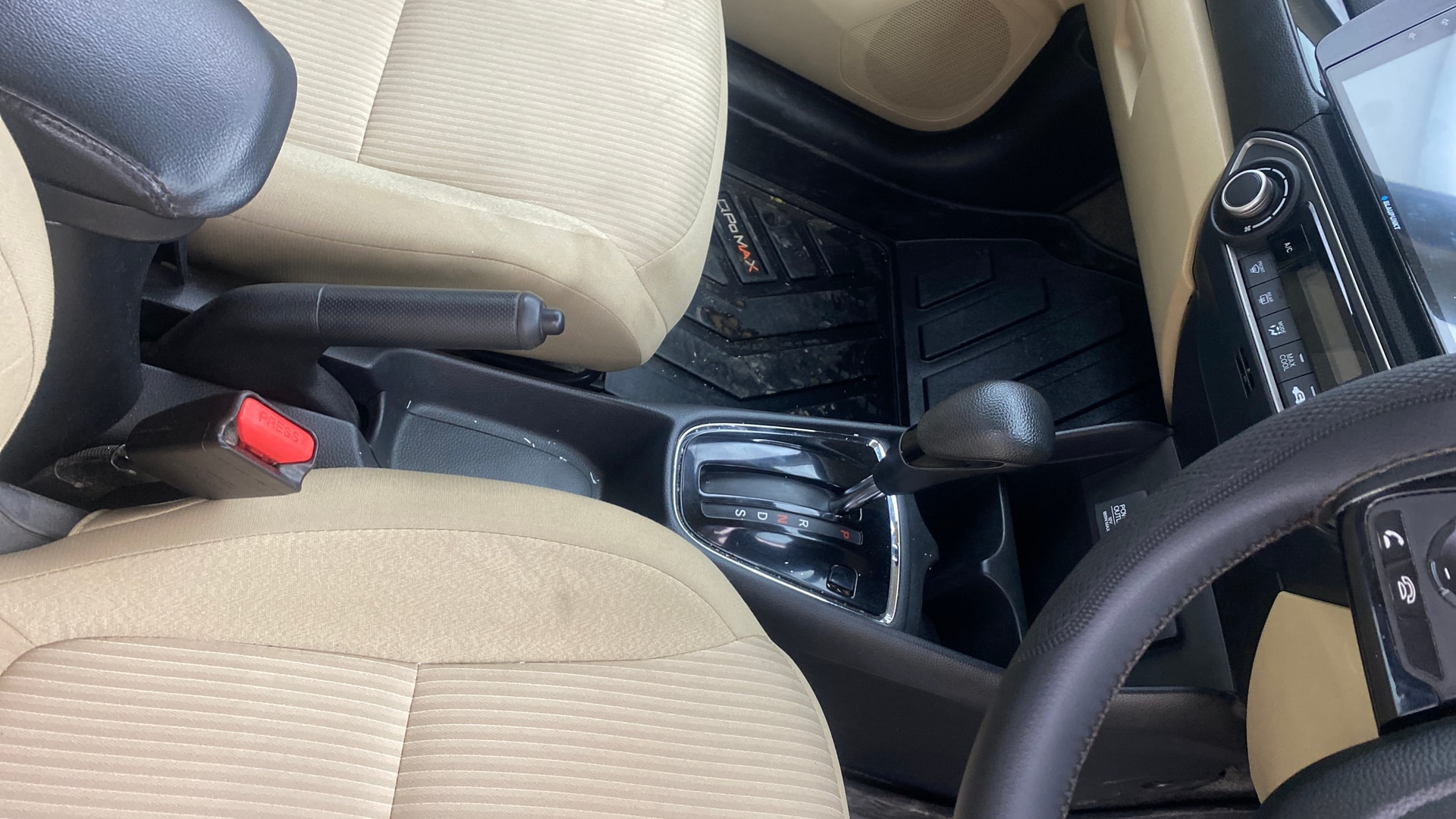 View 2020 Honda Amaze E MT Petrol BS IV Image 39 Used 2020 Honda Amaze E MT Petrol BS IV Image 39