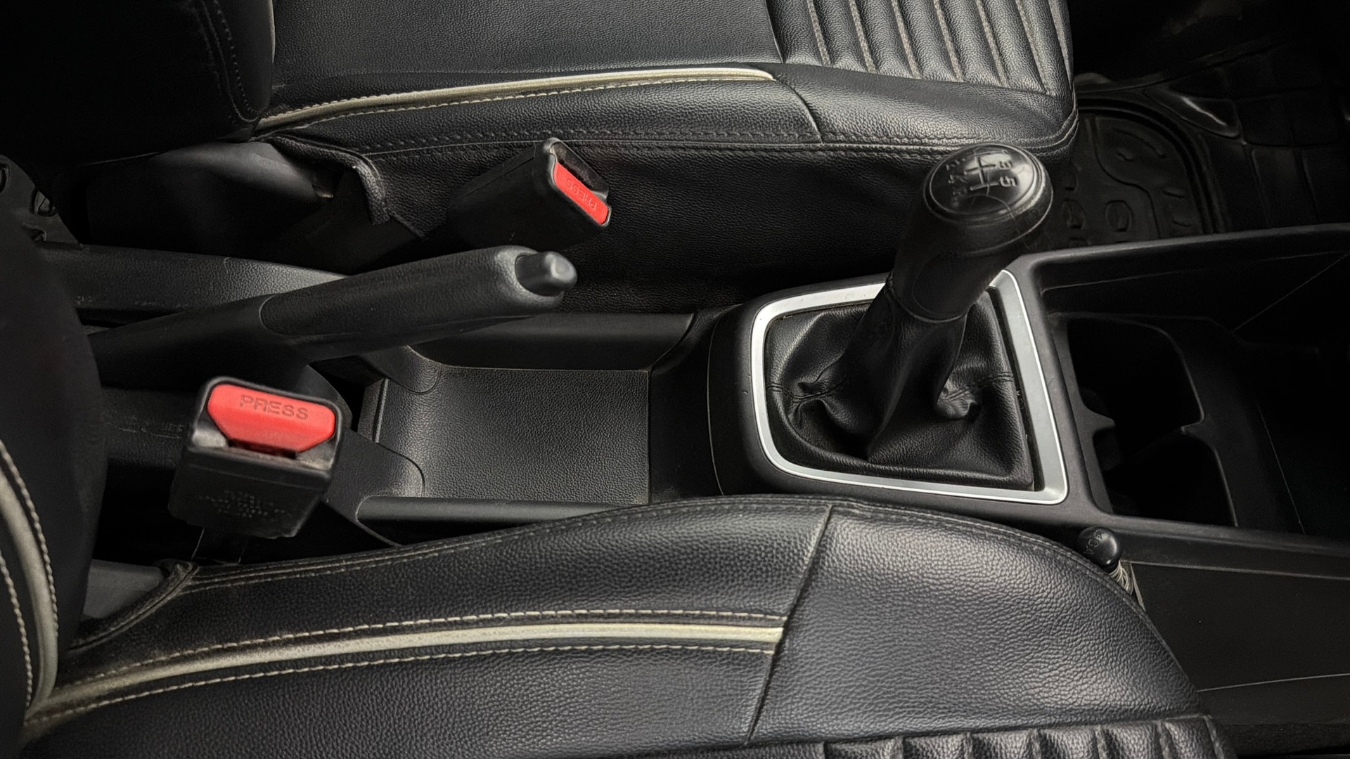 View 2019 Maruti Suzuki 1000 Base Variant Image 37 Used 2019 Maruti Suzuki 1000 Base Variant Image 37