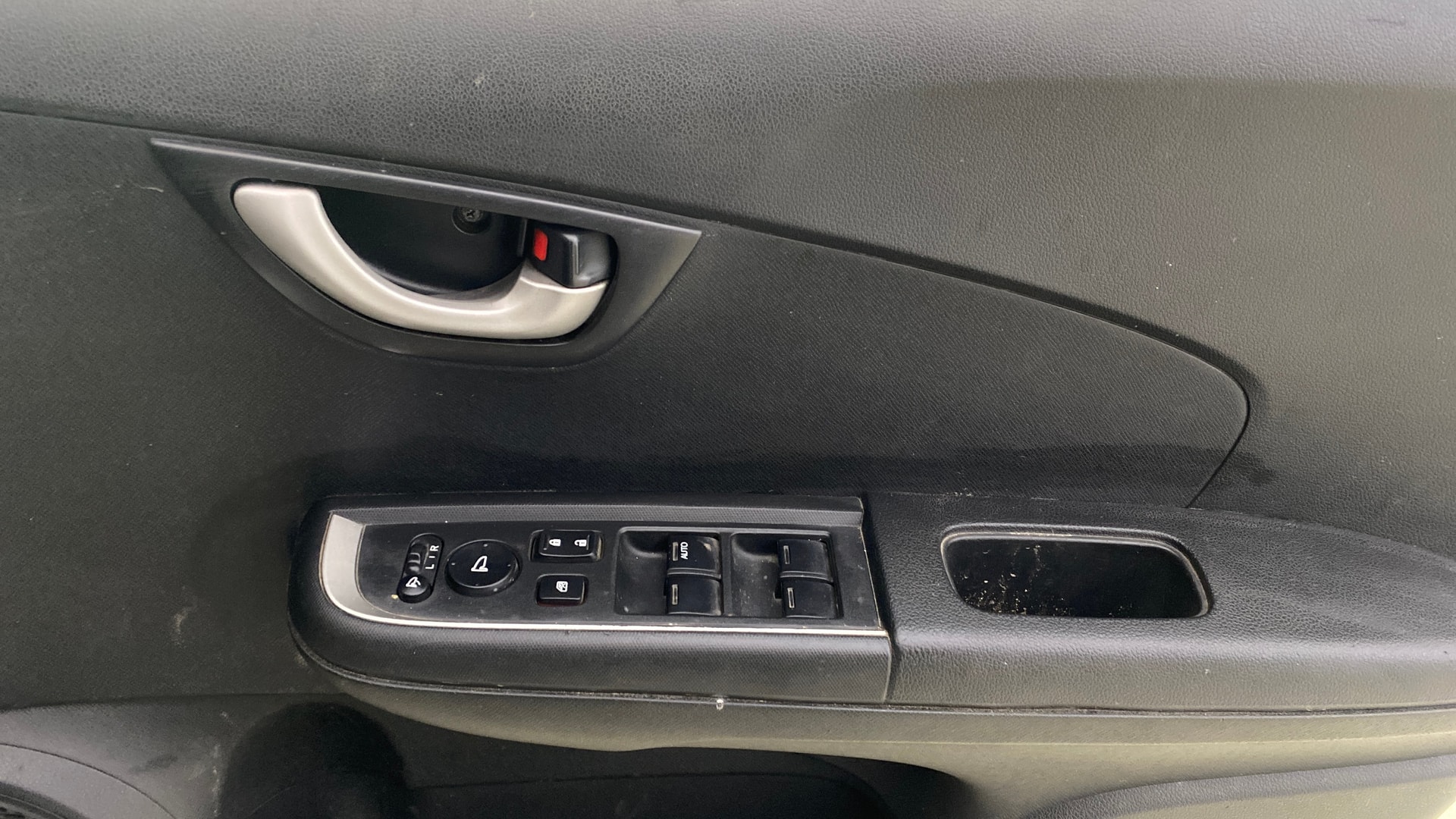 View 2017 Honda BR-V E Diesel Image 34 Used 2017 Honda BR-V E Diesel Image 34