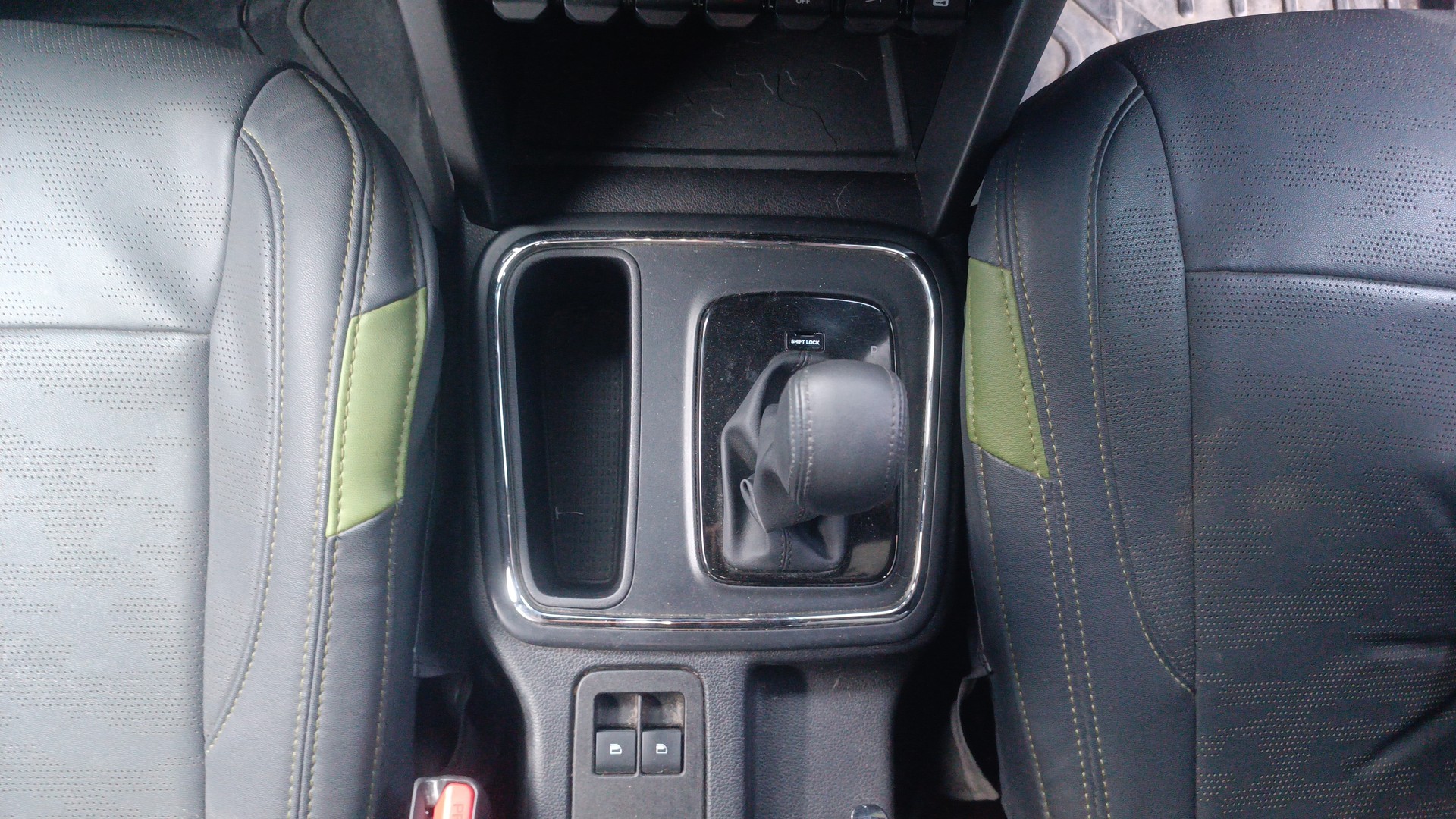 Used 2024 Mahindra Thar Used 2024 Mahindra Thar