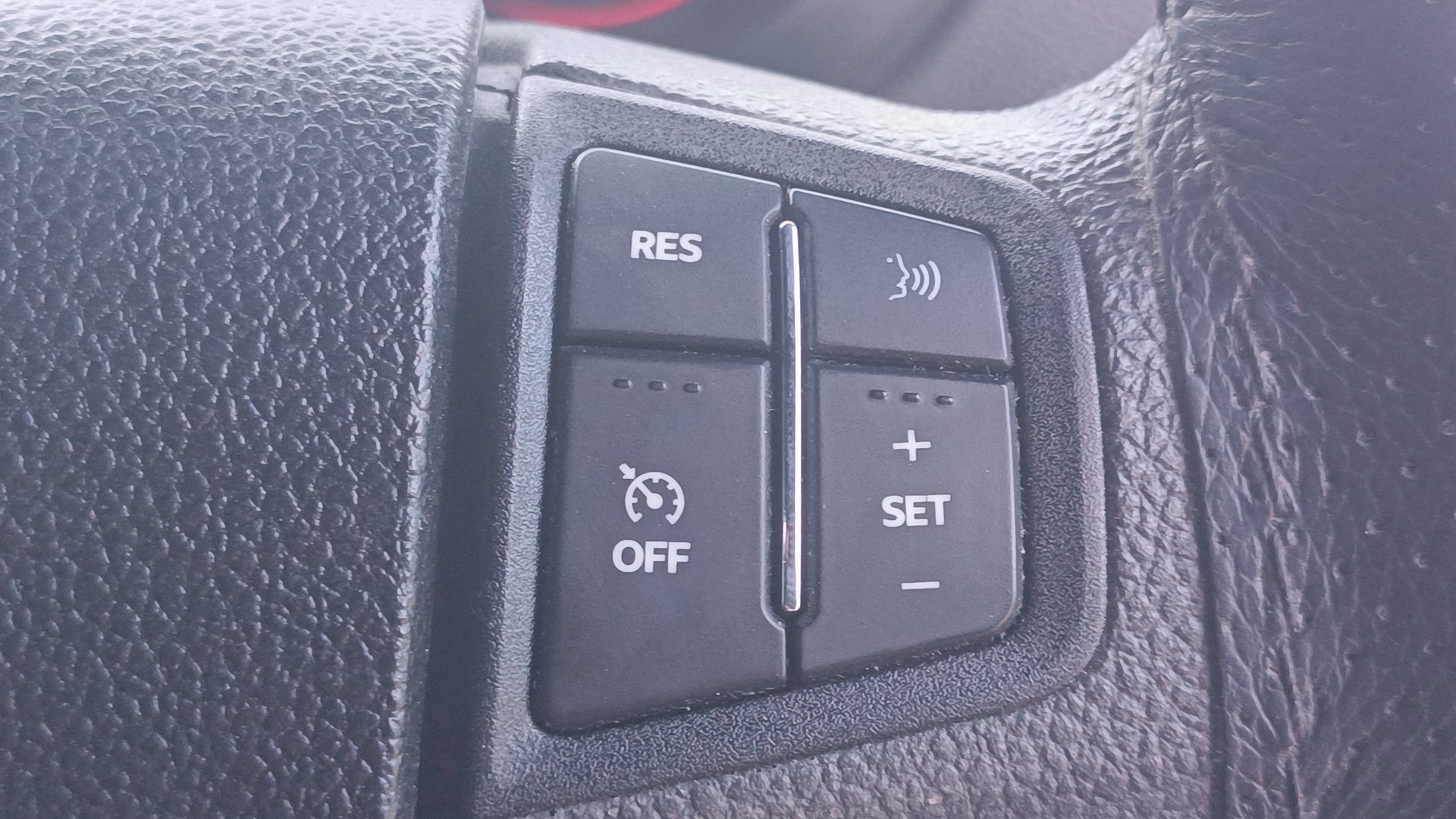 Used 2024 Mahindra Thar Used 2024 Mahindra Thar