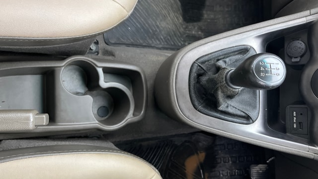 View Hyundai i10 Image 37 Used Hyundai i10 Image 37