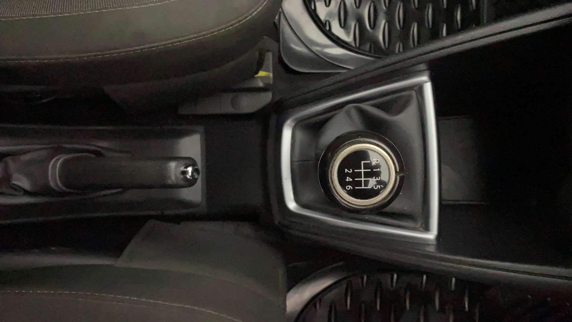 Used 2020 Nissan Kicks Used 2020 Nissan Kicks