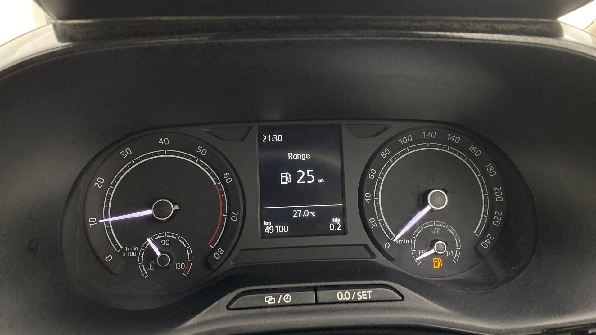 View 2023 Skoda Slavia Ambition 1.0 TSI MT Image 36 Used 2023 Skoda Slavia Ambition 1.0 TSI MT Image 36