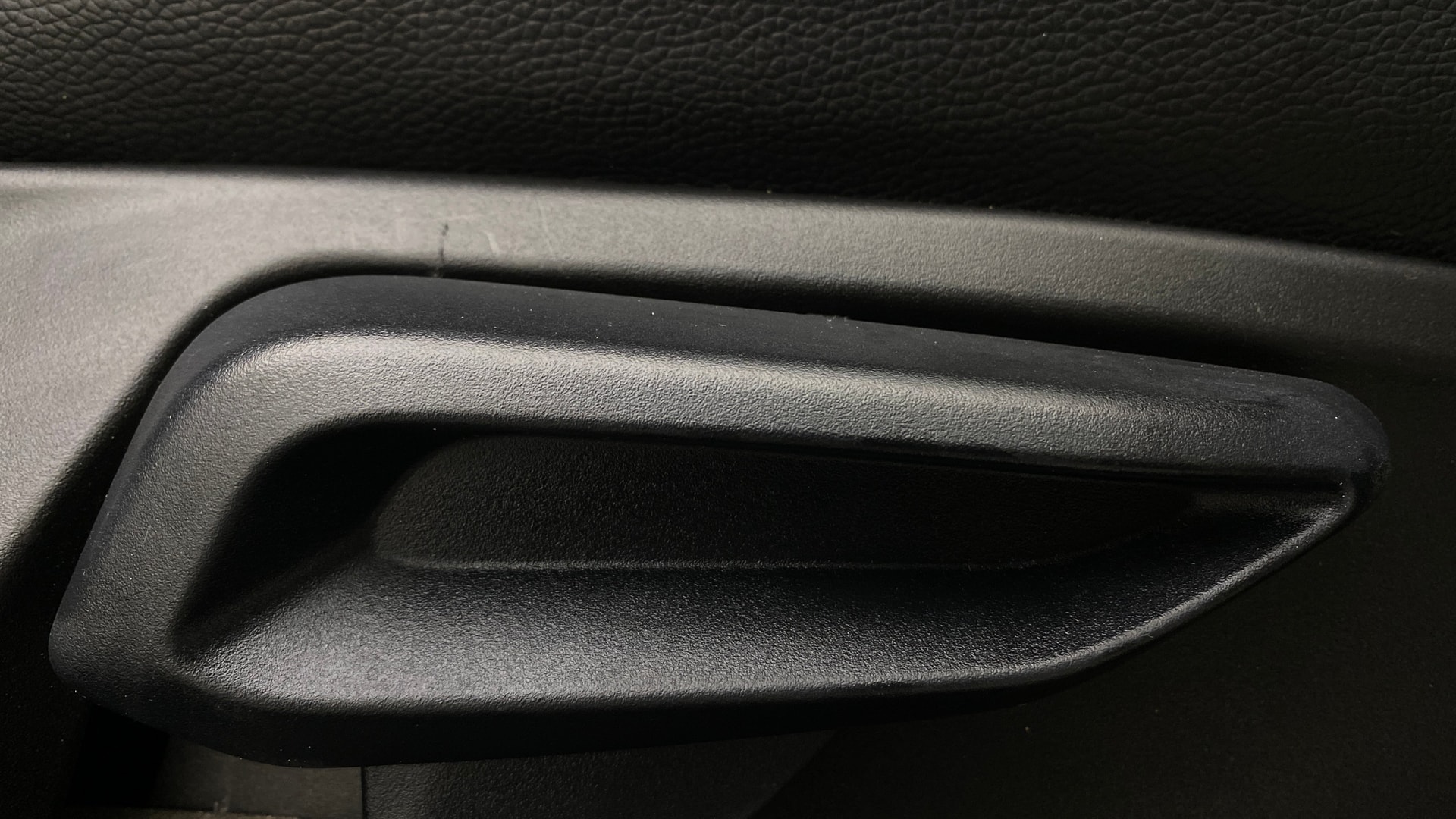 View 2022 Tata Tigor XE Diesel Image 18 Used 2022 Tata Tigor XE Diesel Image 18