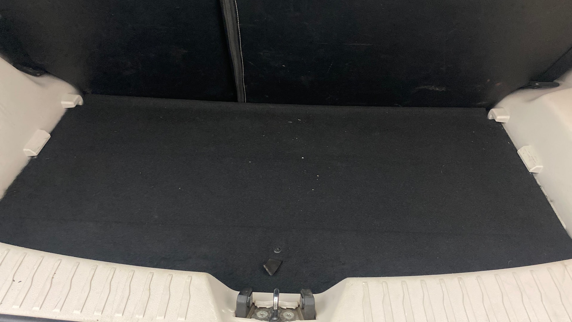Used 2020 Mahindra XUV300 Used 2020 Mahindra XUV300