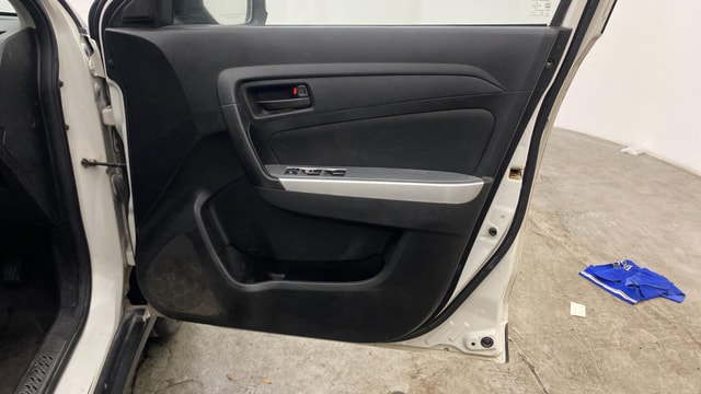 View Maruti Suzuki 1000 Image 32 Used Maruti Suzuki 1000 Image 32