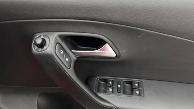View Volkswagen Polo Image 33 Used Volkswagen Polo Image 33